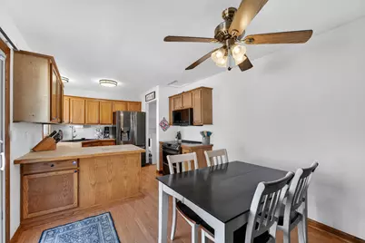 8620 S Riverton Rd, Oak Creek, WI 53154 - Photo 7