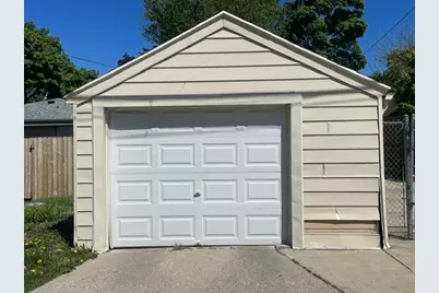 4915 N 66th St, Milwaukee, WI 53218 - Photo 15