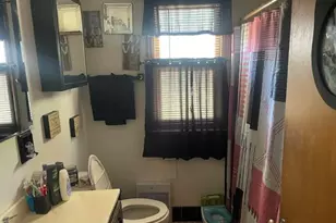 4915 N 66th St, Milwaukee, WI 53218 - Photo 9