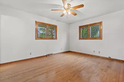 3182  Kettle Moraine Pkwy, Richfield, WI 53033 - Photo 11