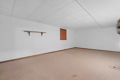 3182  Kettle Moraine Pkwy, Richfield, WI 53033 - Photo 43