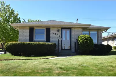 2501 W Layton Ave, Milwaukee, WI 53221 - Photo 35