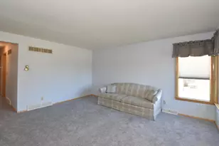 2501 W Layton Ave, Milwaukee, WI 53221 - Photo 7