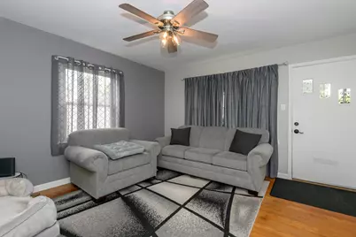 3322 N 77th St, Milwaukee, WI 53222 - Photo 3