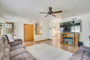 3516 Polk St, Racine, WI 53139 - Photo 17