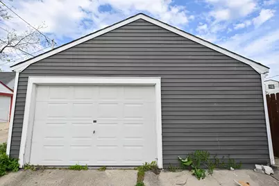 2719 S Austin St, Milwaukee, WI 53207 - Photo 27