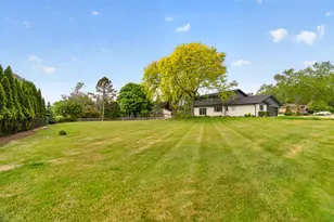 7693 Overlook Dr, Greendale, WI 53129 - Photo 63