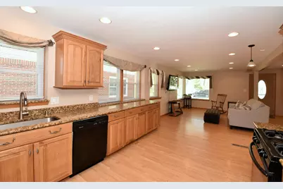 2500 N 116th St, Wauwatosa, WI 53226 - Photo 3