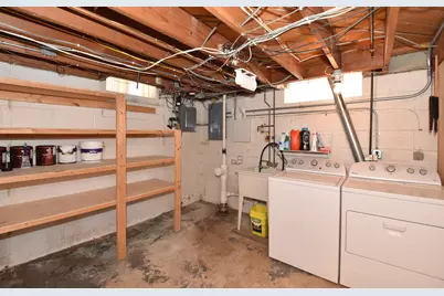 2500 N 116th St, Wauwatosa, WI 53226 - Photo 31