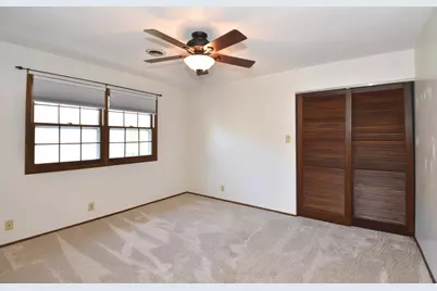 2500 N 116th St, Wauwatosa, WI 53226 - Photo 19
