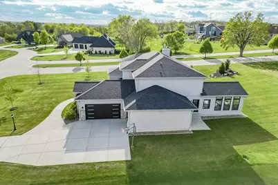 4814 S East Kohler Cir, New Berlin, WI 53146 - Photo 83