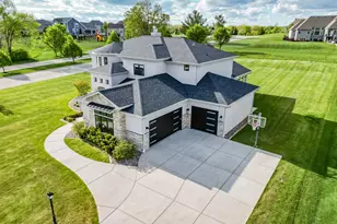 4814 S East Kohler Circle, New Berlin, WI 53146 - Photo 91