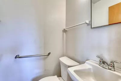7371 S 49th St, Franklin, WI 53132 - Photo 13