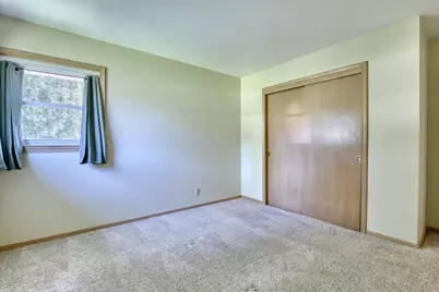 7371 S 49th St, Franklin, WI 53132 - Photo 19