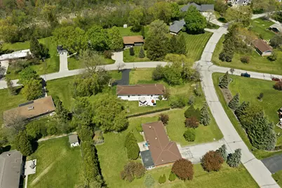 17915  Evergreen Ct, Brookfield, WI 53045 - Photo 41