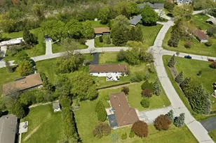 17915 Evergreen Ct, Brookfield, WI 53045 - Photo 41