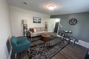 709 Dexter St, Madison, WI 53704 - Photo 1