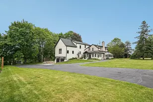 N48W16262 Lisbon Rd, Menomonee Falls, WI 53051 - Photo 5