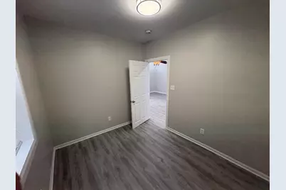 2446 S 17th St #2446A, Milwaukee, WI 53215 - Photo 11
