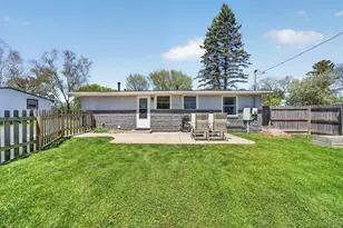 9707 Saratoga Dr, Racine, WI 53108 - Photo 19