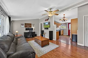 9707 Saratoga Dr, Racine, WI 53108 - Photo 3