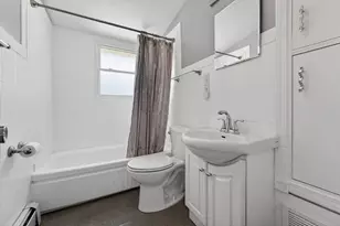 9707 Saratoga Dr, Racine, WI 53108 - Photo 11