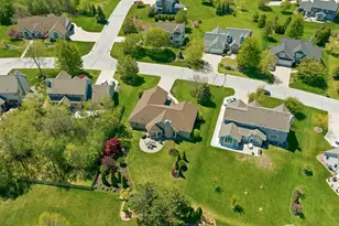13230 W Foxwood Dr, New Berlin, WI 53151 - Photo 43