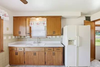 2608 S 63rd St, Milwaukee, WI 53219 - Photo 7