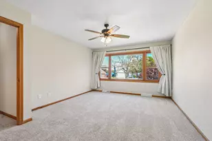 4202 Lake St, Burlington, WI 53105 - Photo 23