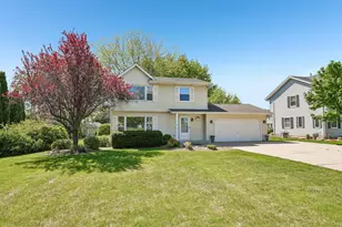 4202 Lake St, Burlington, WI 53105 - Photo 5
