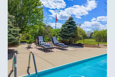 278  Mulberry Dr, Delafield, WI 53018 - Photo 45