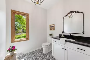 278 Mulberry Dr, Delafield, WI 53018 - Photo 25