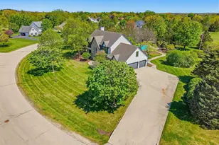 278 Mulberry Dr, Delafield, WI 53018 - Photo 49