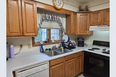 1002  Chrysler Dr, Mishicot, WI 54228 - Photo 3