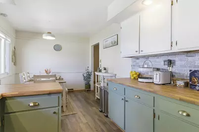 1409 S 26th St, Manitowoc, WI 54220 - Photo 15