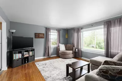 618 N Water St, Watertown, WI 53098 - Photo 9