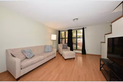 4508 W Westchester Sq, West Milwaukee, WI 53214 - Photo 3