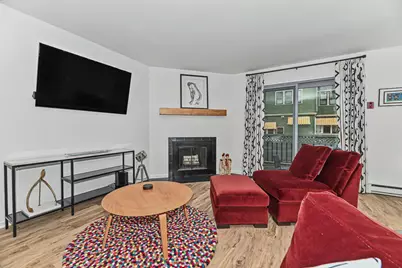 2555 N Lake Dr #3, Milwaukee, WI 53211 - Photo 13