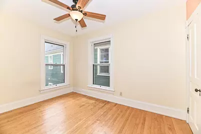 934 N 29th St, Milwaukee, WI 53208 - Photo 31
