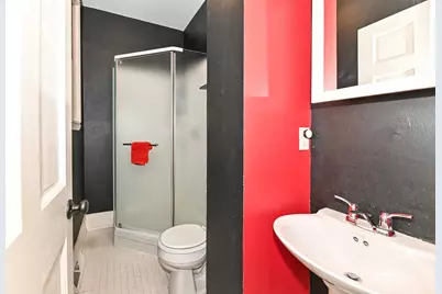 934 N 29th St, Milwaukee, WI 53208 - Photo 23