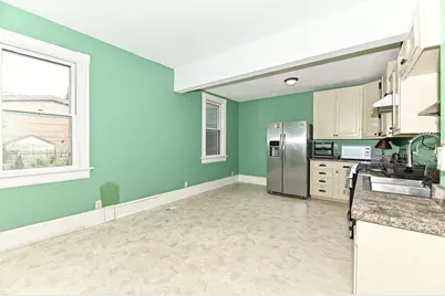 934 N 29th St, Milwaukee, WI 53208 - Photo 19