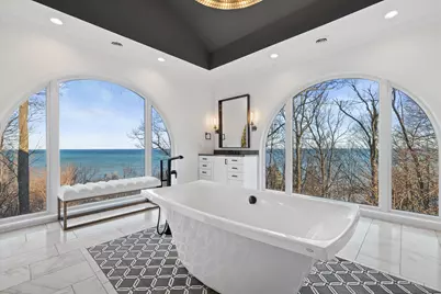 7032 N Barnett Ln, Fox Point, WI 53217 - Photo 29