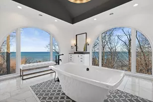 7032 N Barnett Ln, Fox Point, WI 53217 - Photo 29