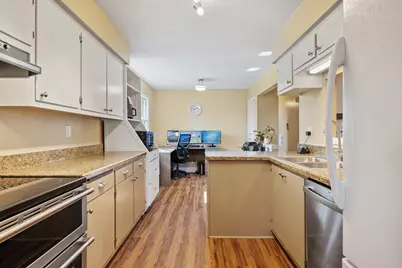 521 W 3rd St, Waldo, WI 53093 - Photo 5