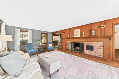 8022  Jackson Park Blvd, Wauwatosa, WI 53213 - Photo 9