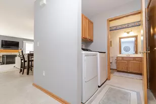 2121 E Broadway, Waukesha, WI 53186 - Photo 19
