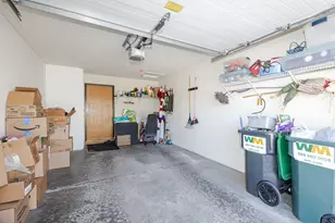 2121 E Broadway, Waukesha, WI 53186 - Photo 37