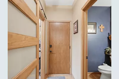13370 W Maple Ridge Rd, New Berlin, WI 53151 - Photo 23