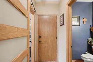 13370 W Maple Ridge Rd, New Berlin, WI 53151 - Photo 23