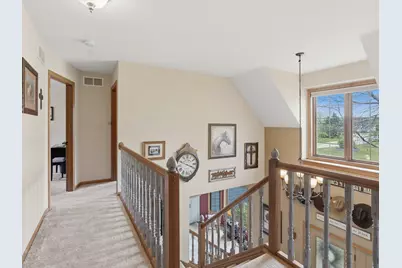 13370 W Maple Ridge Rd, New Berlin, WI 53151 - Photo 27